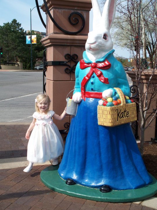 Visit with the Easter Bunny – Burlington Downtown
