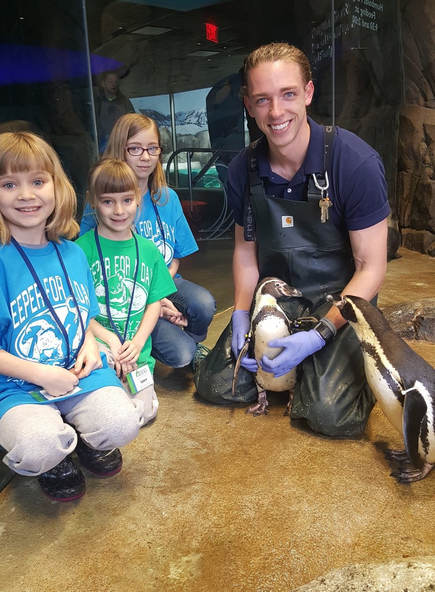 Keeper for a Day at the Kansas City Zoo - KC Parent Magazine