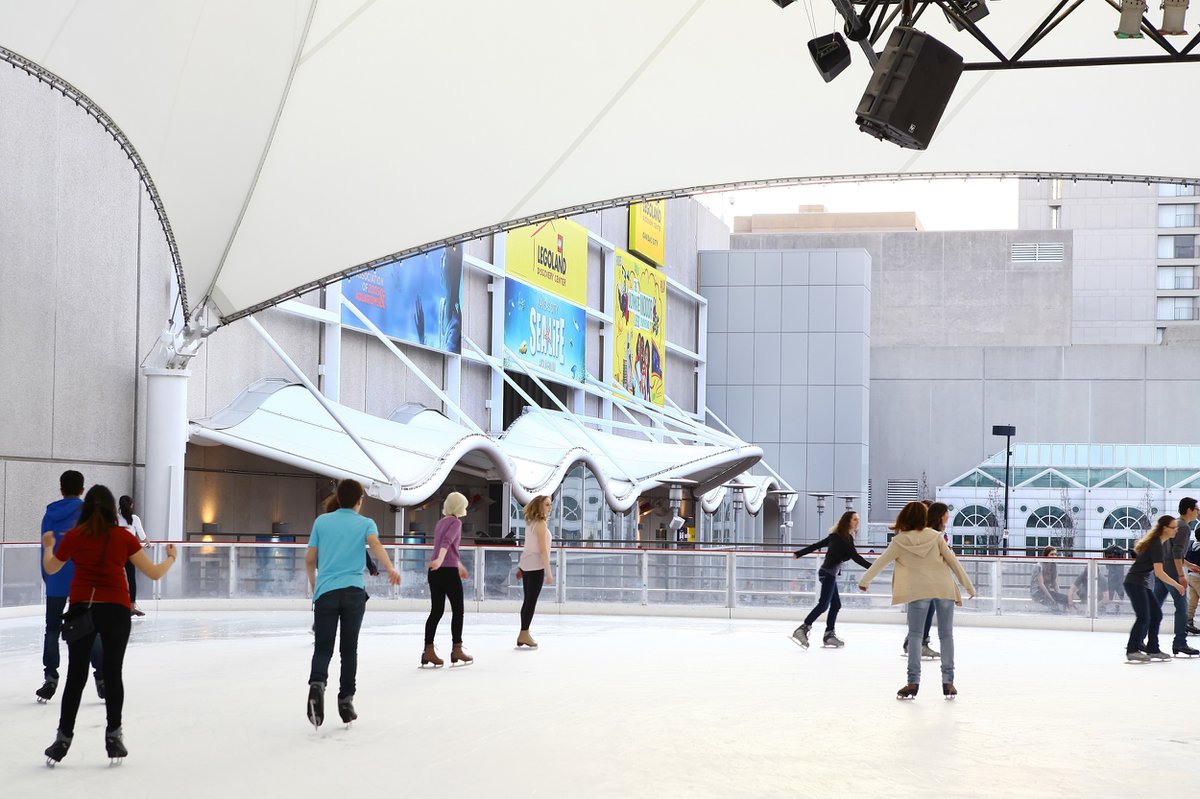 Best Outdoor Ice Skating Rinks In Los Angeles - Secret Los Angeles