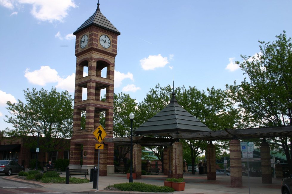 Downtown Overland Park - KC Parent Magazine