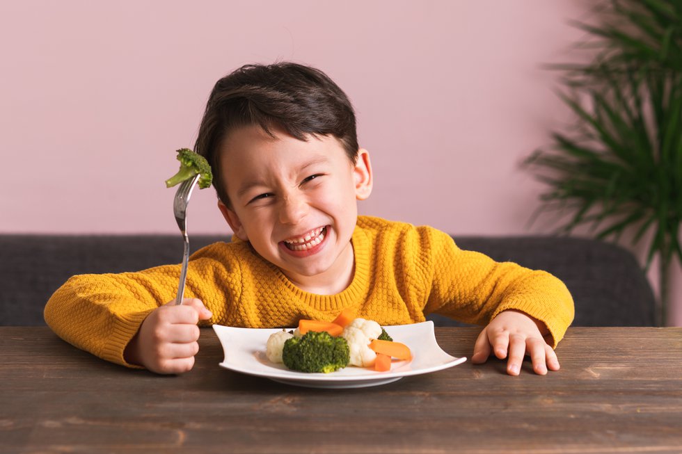 sneaky-ways-to-get-kids-to-eat-vegetables-kc-parent-magazine