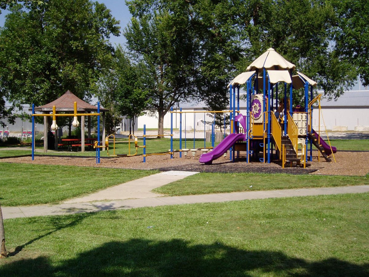 Cornerstone Park - KC Parent Magazine