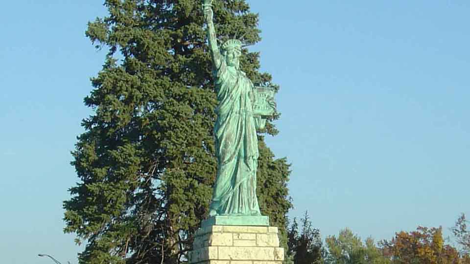 Statue-of-Liberty-KCMO.jpg