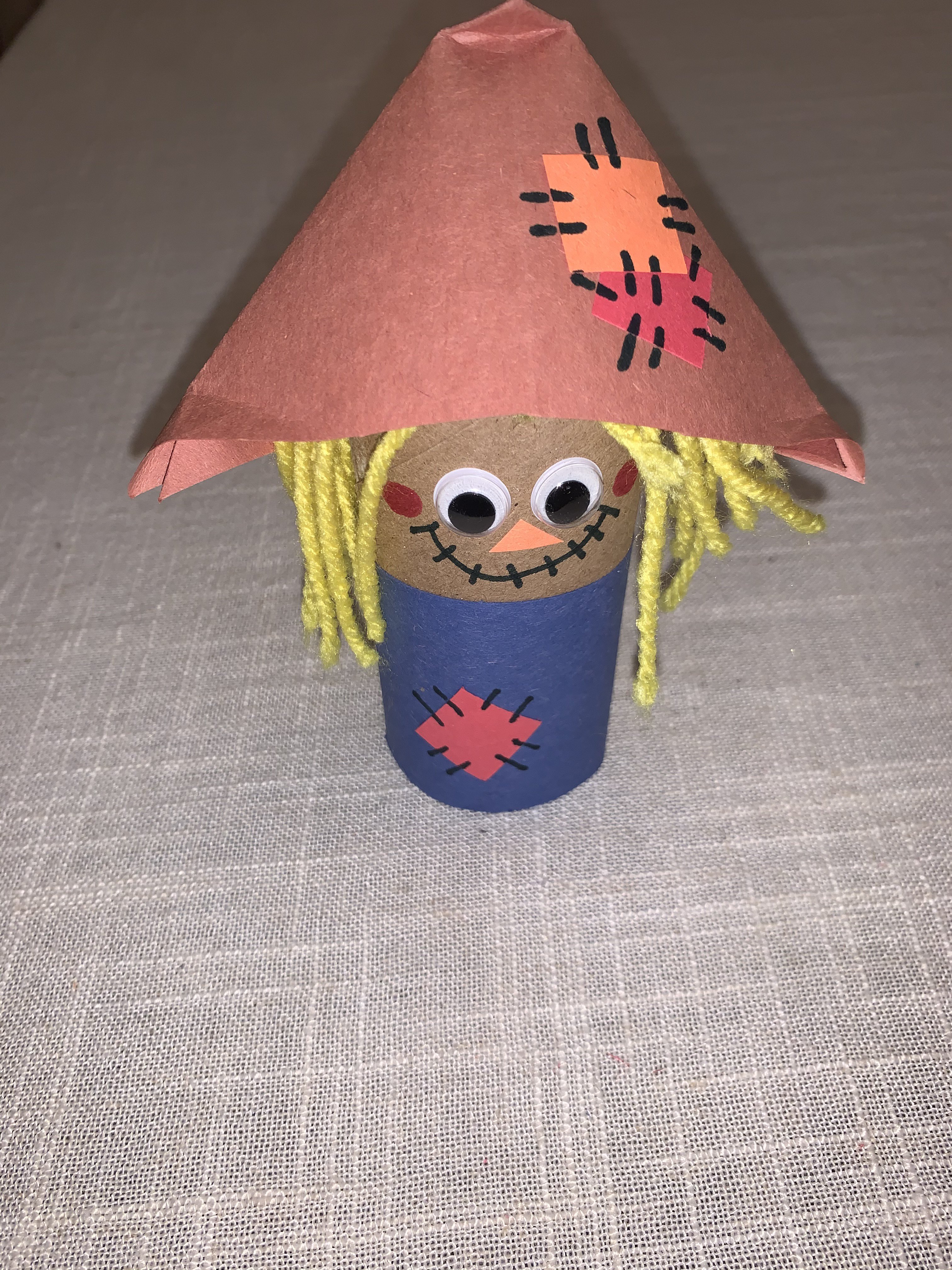 Toilet Paper Tube Scarecrows – The Pinterested Parent
