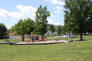 armstrong_park_41692_sm.jpg