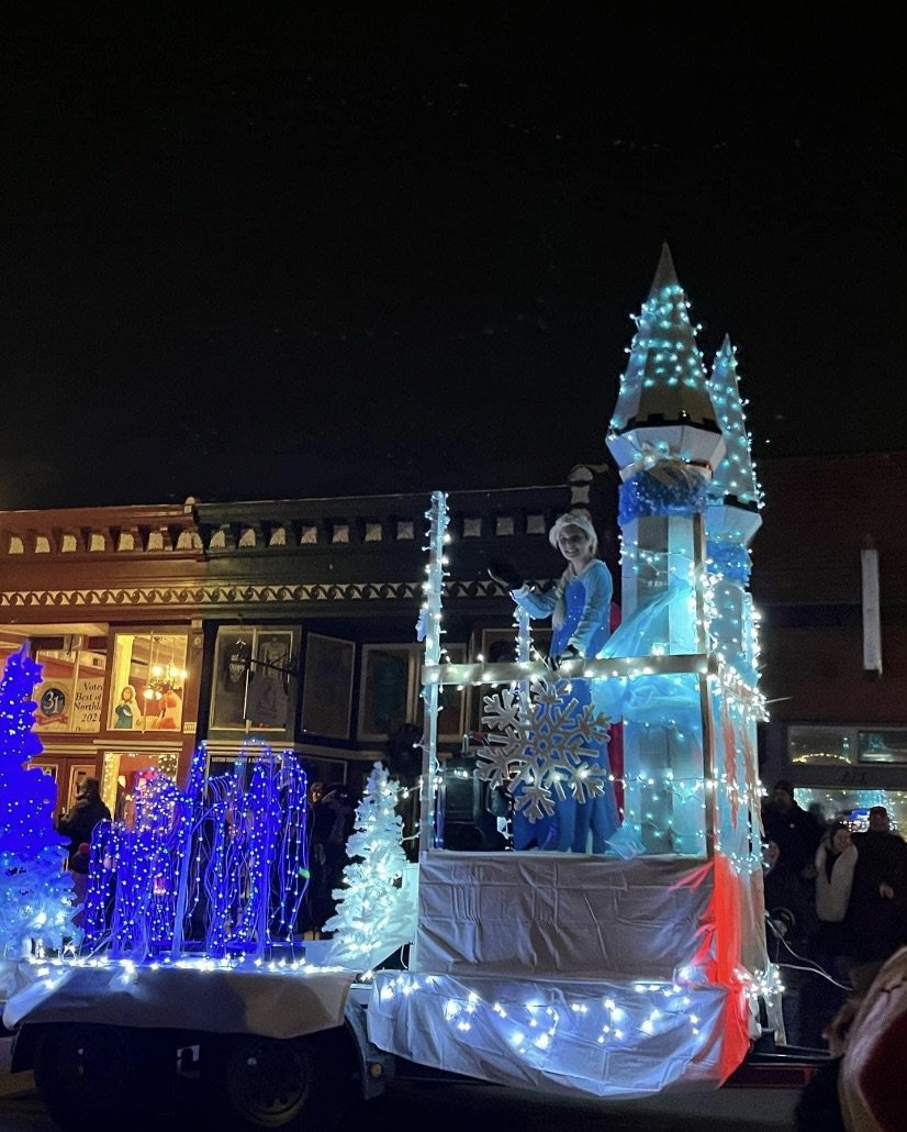 8th Annual Smithville Community Lighted Christmas Parade KC Parent