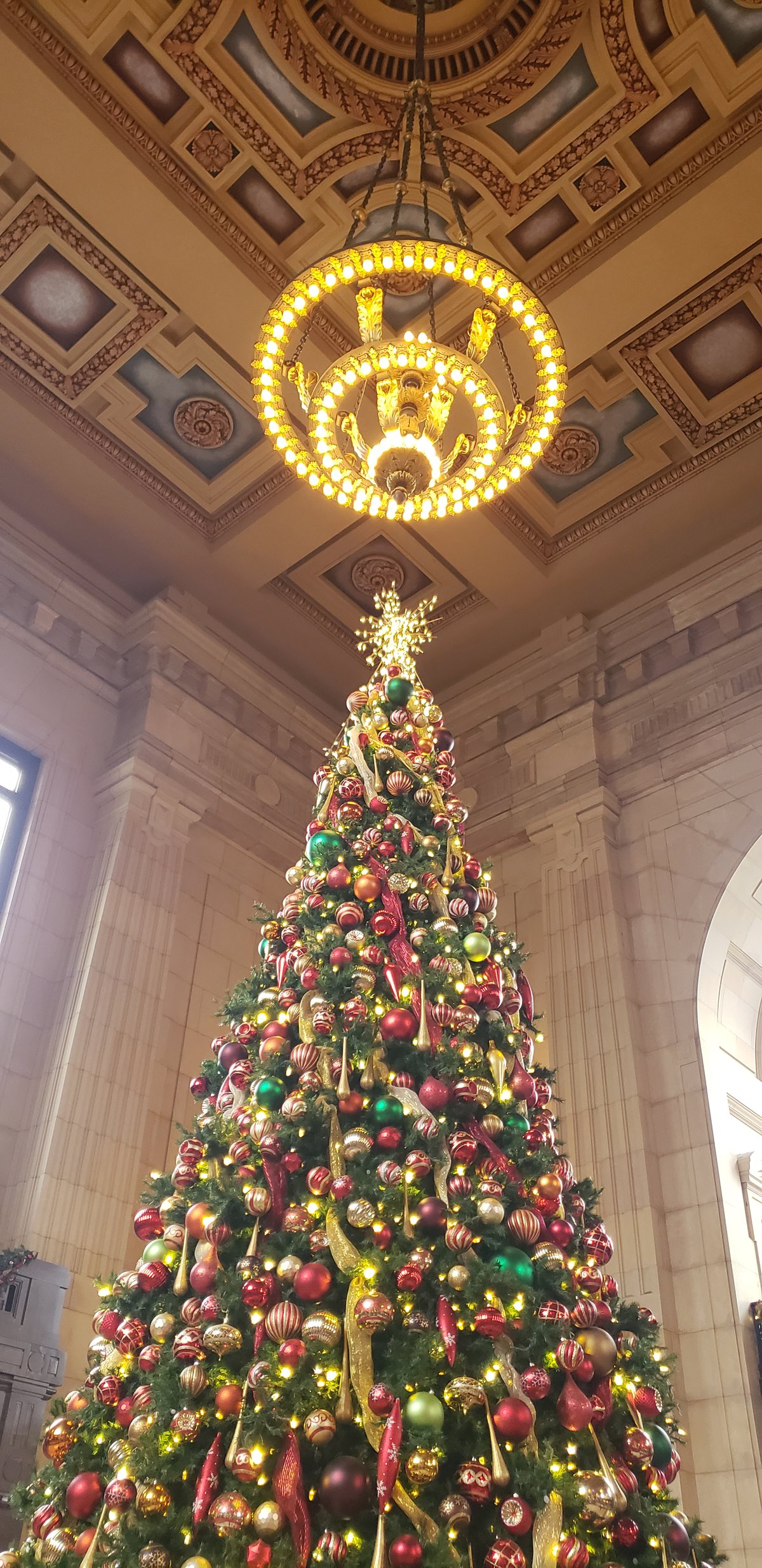 Holiday Reflections at Union Station KC Parent Magazine