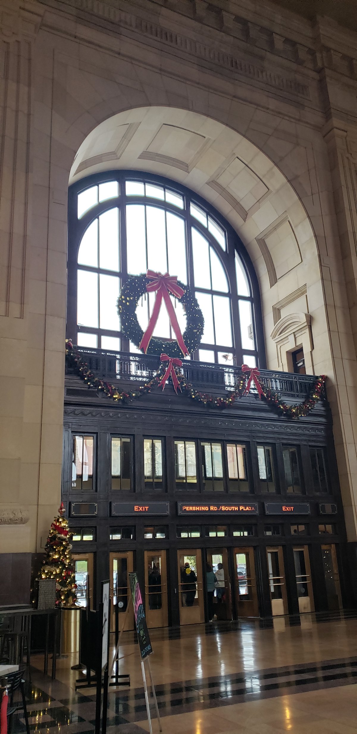 Holiday Reflections at Union Station KC Parent Magazine