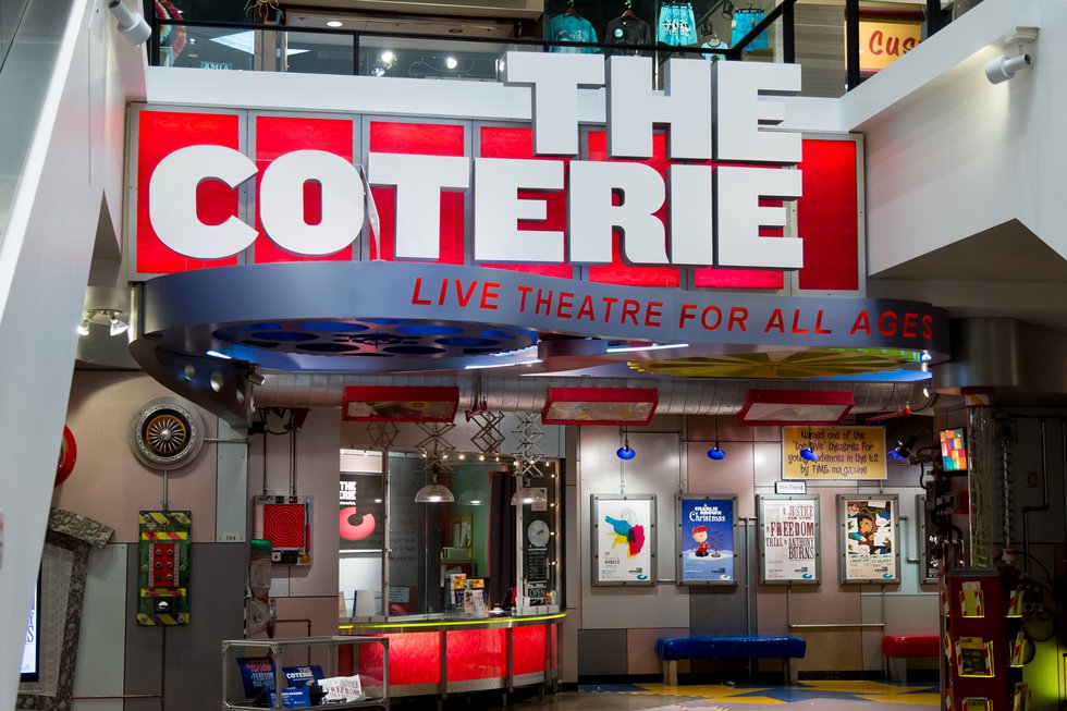 Coterie Lobby Pic by J. Robert Schraeder 02.29.2016.JPG