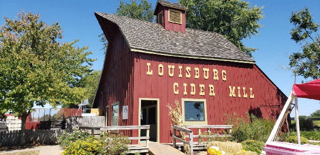 Louisburg Cider photo 1.png