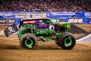 Grave Digger 23_003.jpg