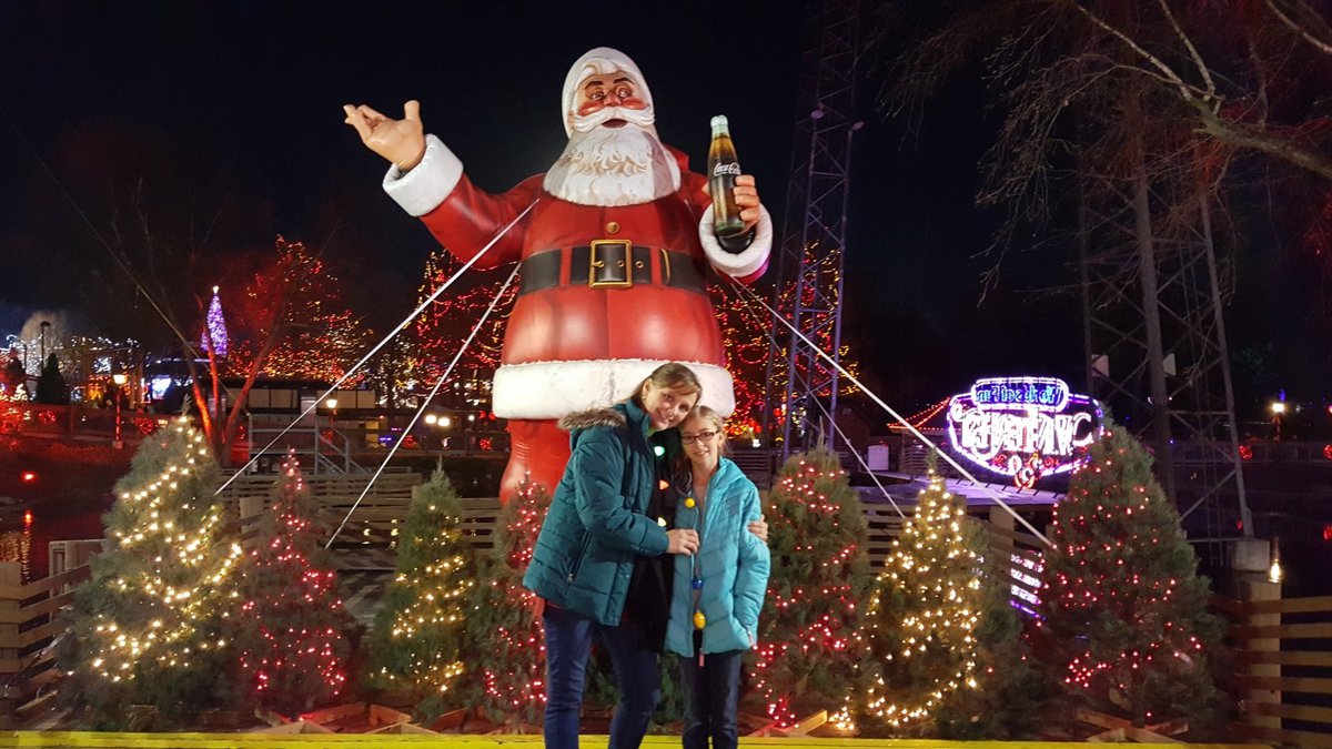 WinterFest at Worlds of Fun.. a NEW Christmas Tradition KC Parent